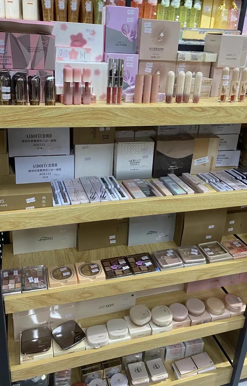 《嘉華日用品批發(fā)零售》——品質(zhì)生活，從這里開(kāi)啟