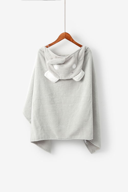 大象浴巾童裝服裝拍攝產(chǎn)品衣服白底圖