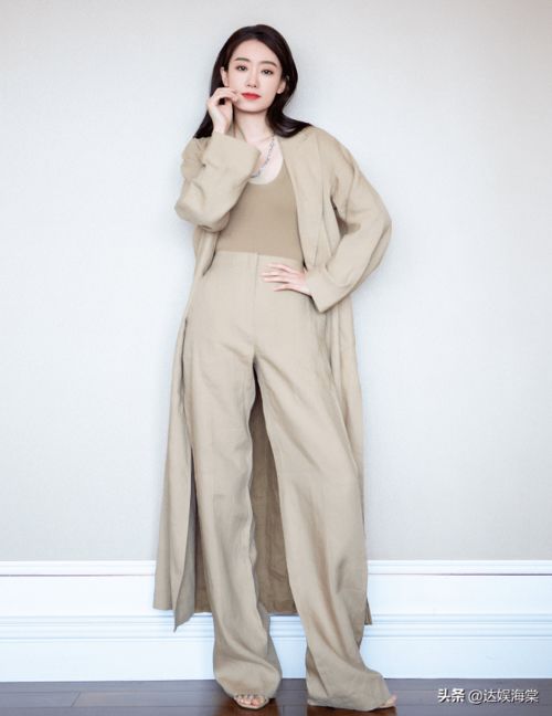 李煥英 上映前后,有誰(shuí)注意張小斐身上衣服品牌 身價(jià)早已倍增